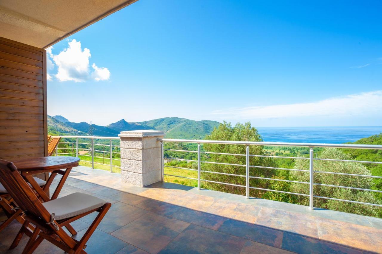 Eco Village Buljarica Budva Bagian luar foto